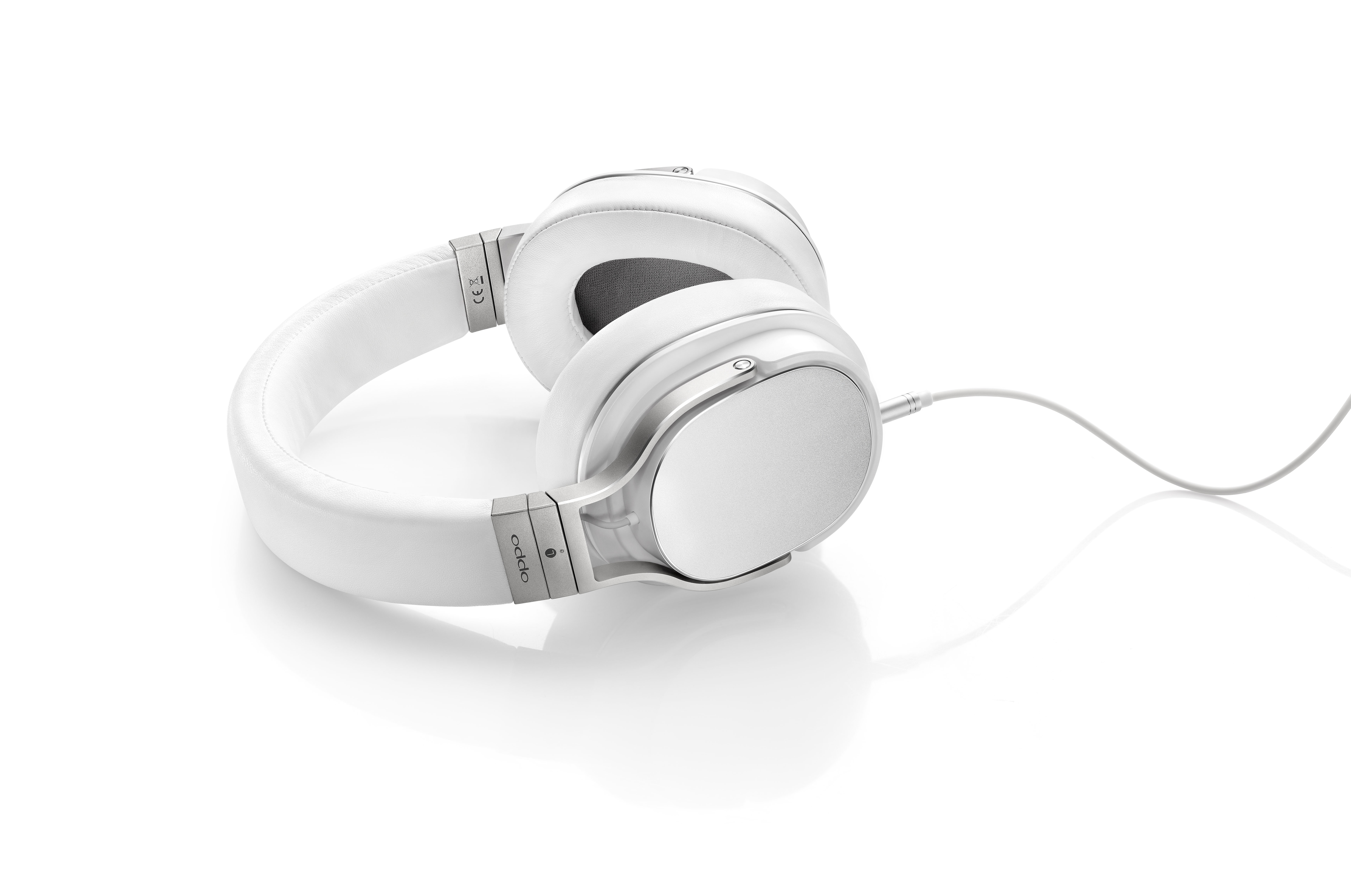 OPPO releases PM-3 Closed-Back Planar Magnetic Headphones