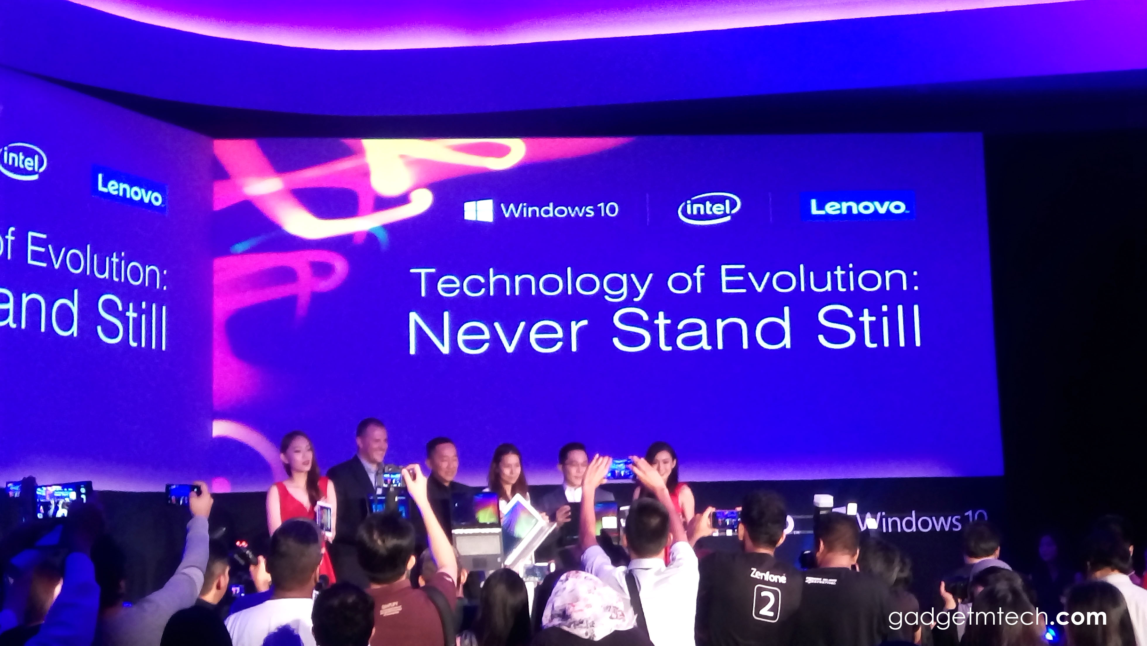 Lenovo drops 18 new products as it closes the year on a high