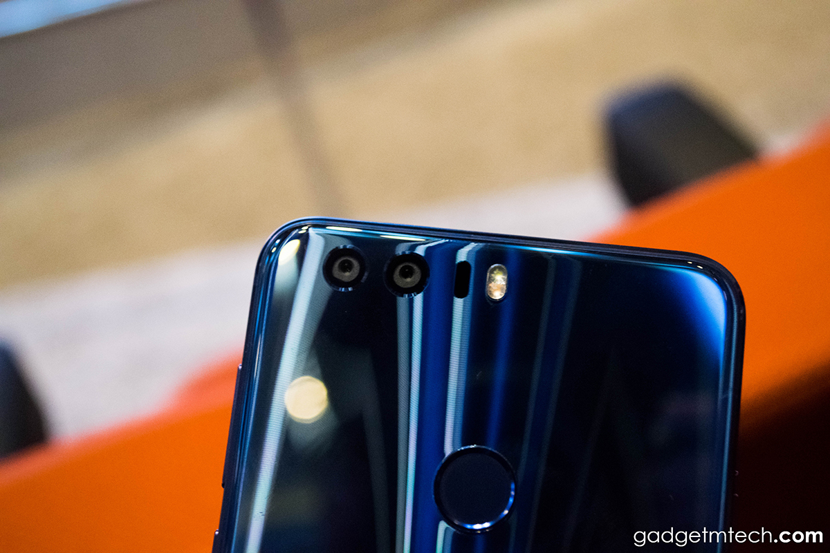 8 Reasons to Get an Honor 8 — 12MP Dual-Lens Camera