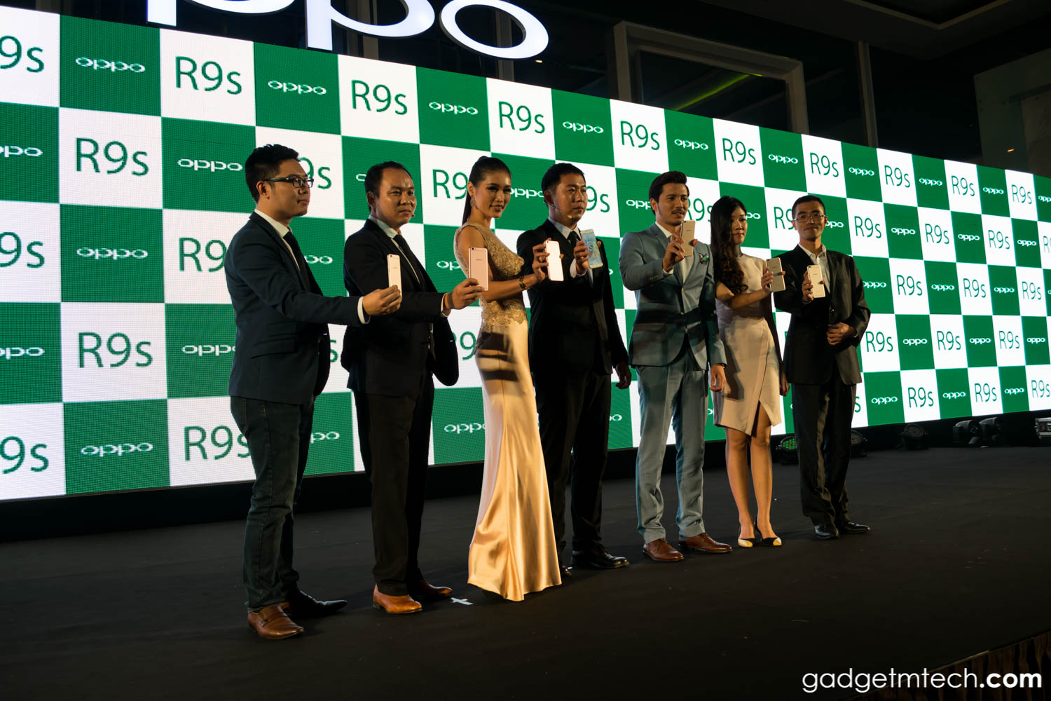 OPPO R9s Officially Launched in Malaysia, Priced at RM1,798
