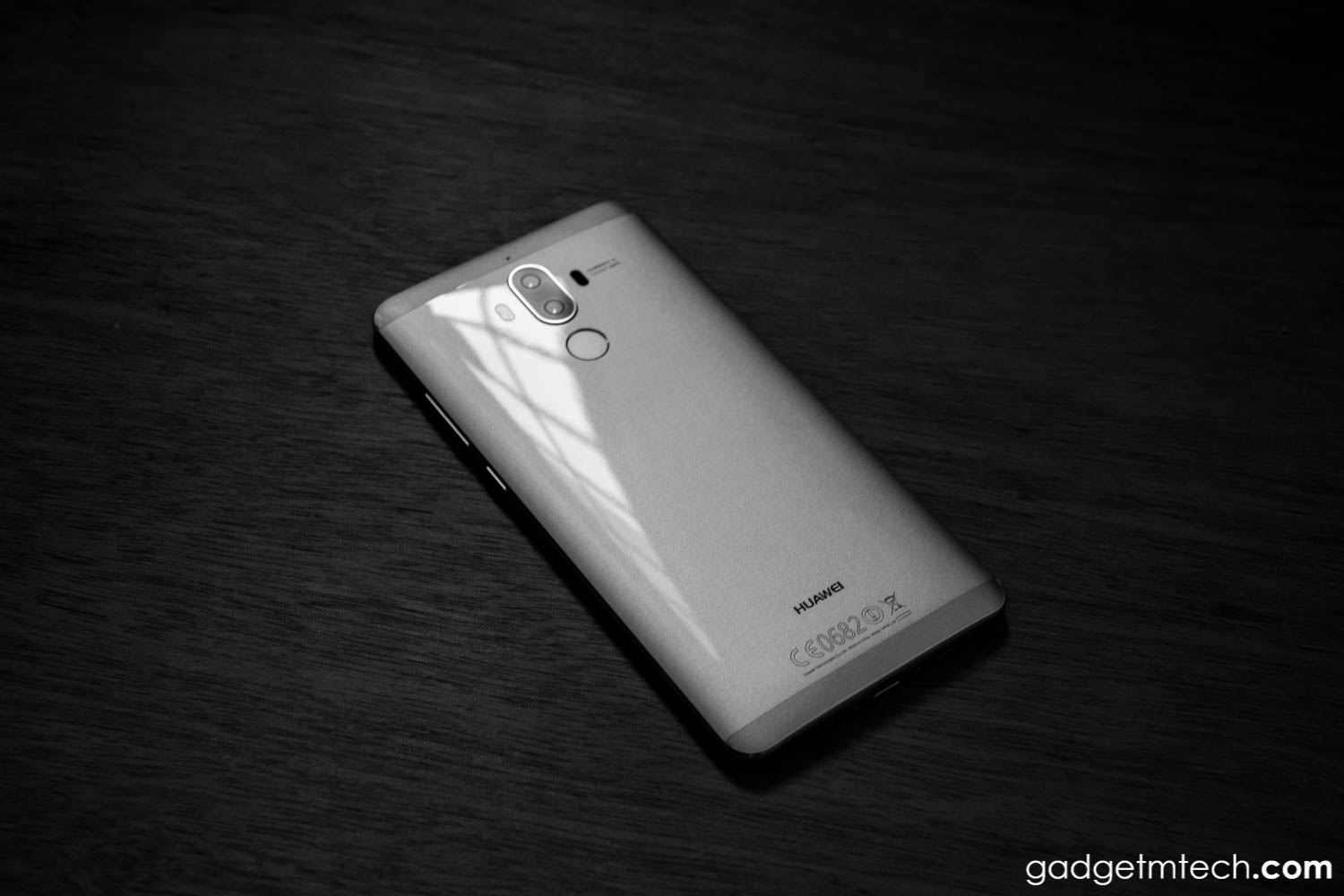 Huawei Mate 9 Review: Good Old Days