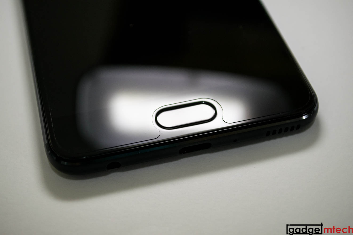 Huawei P10 | P10 Plus: Why Having a Front-Mounted Fingerprint Sensor Is Better?