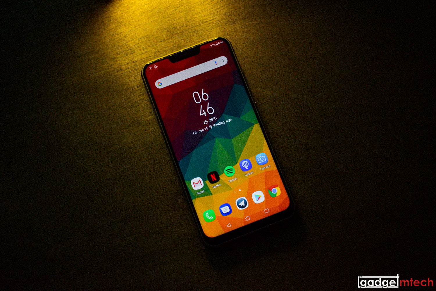 ASUS ZenFone 5 Review: Better but Lower Price