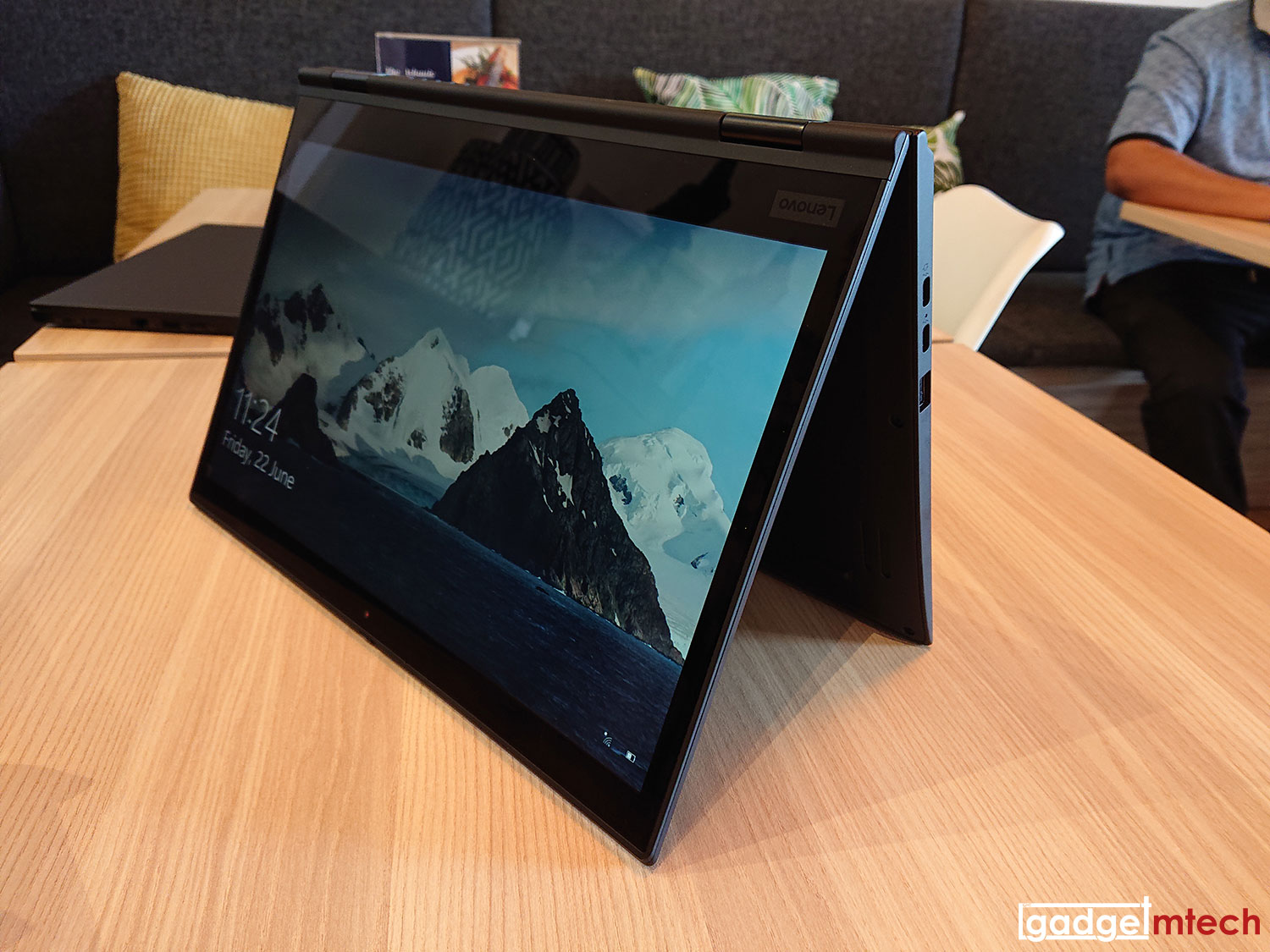 Lenovo ThinkPad X1 Yoga_1