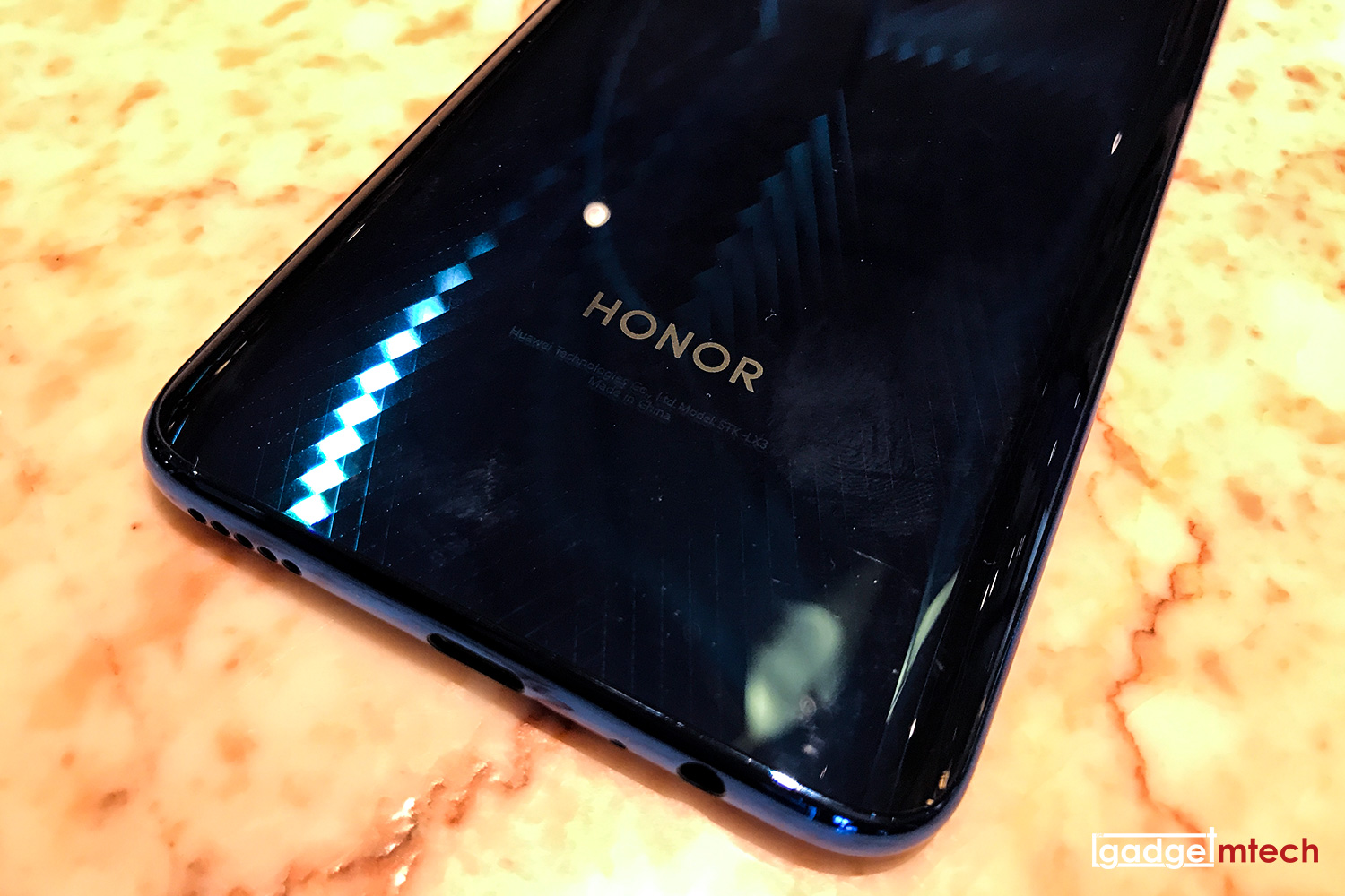 HONOR 9X Unboxing & First Impressions_9