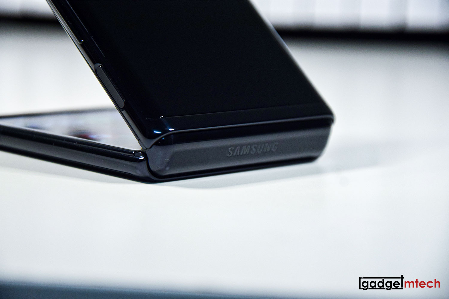 Samsung Galaxy Z Flip Review_3