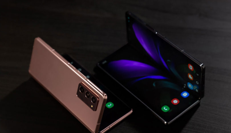 Samsung Galaxy Z Fold2 Unpacked_1