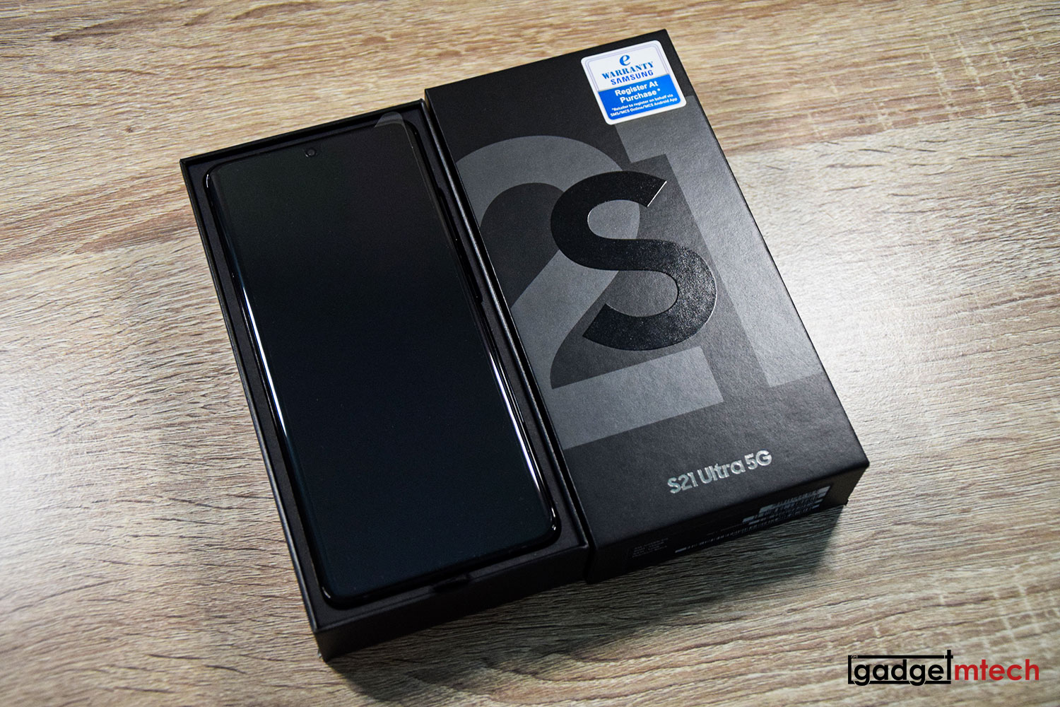 Samsung Galaxy S21 Ultra Unboxing and First Impressions_2