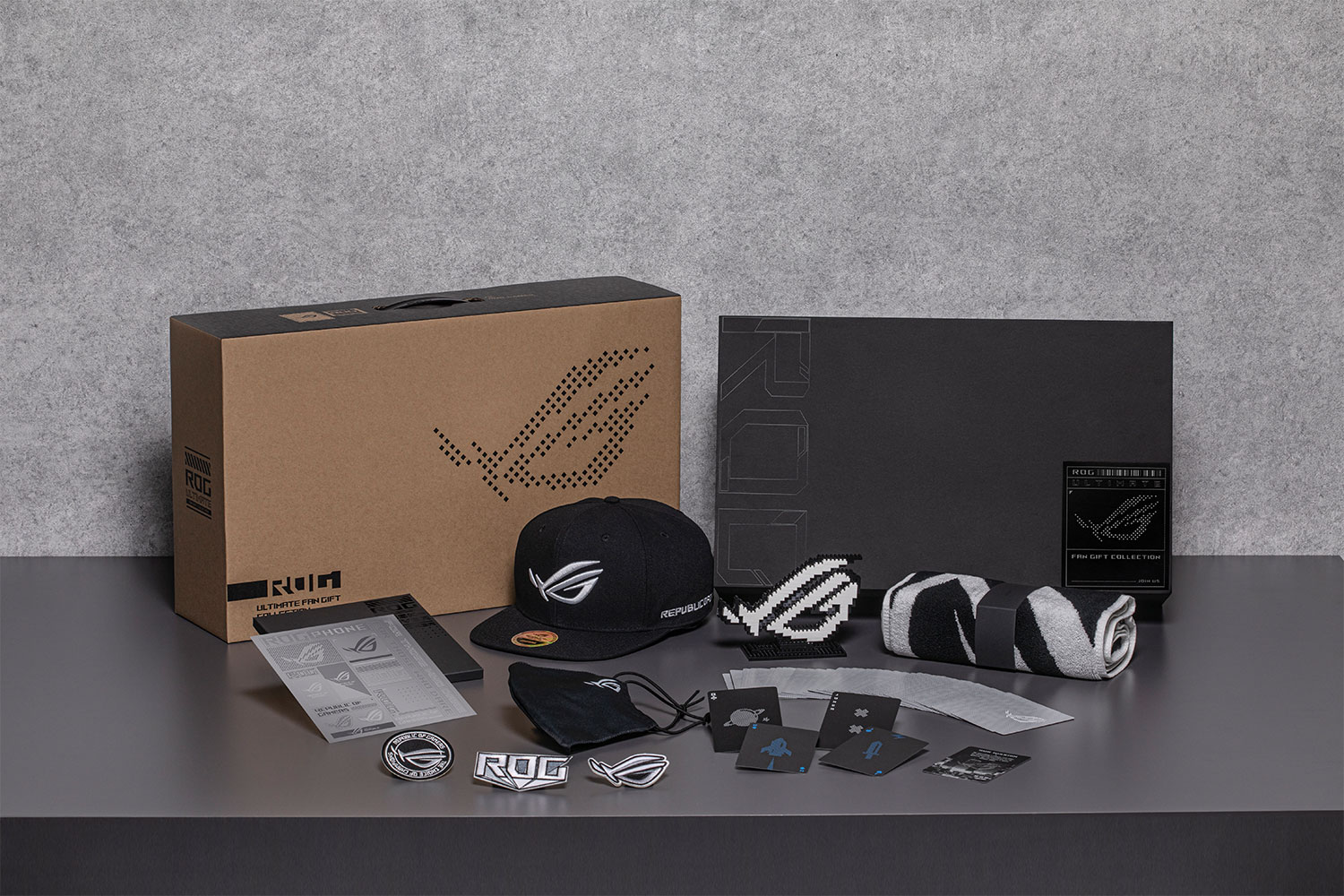 ASUS ROG Ultimate Fan Gift Pack Collection