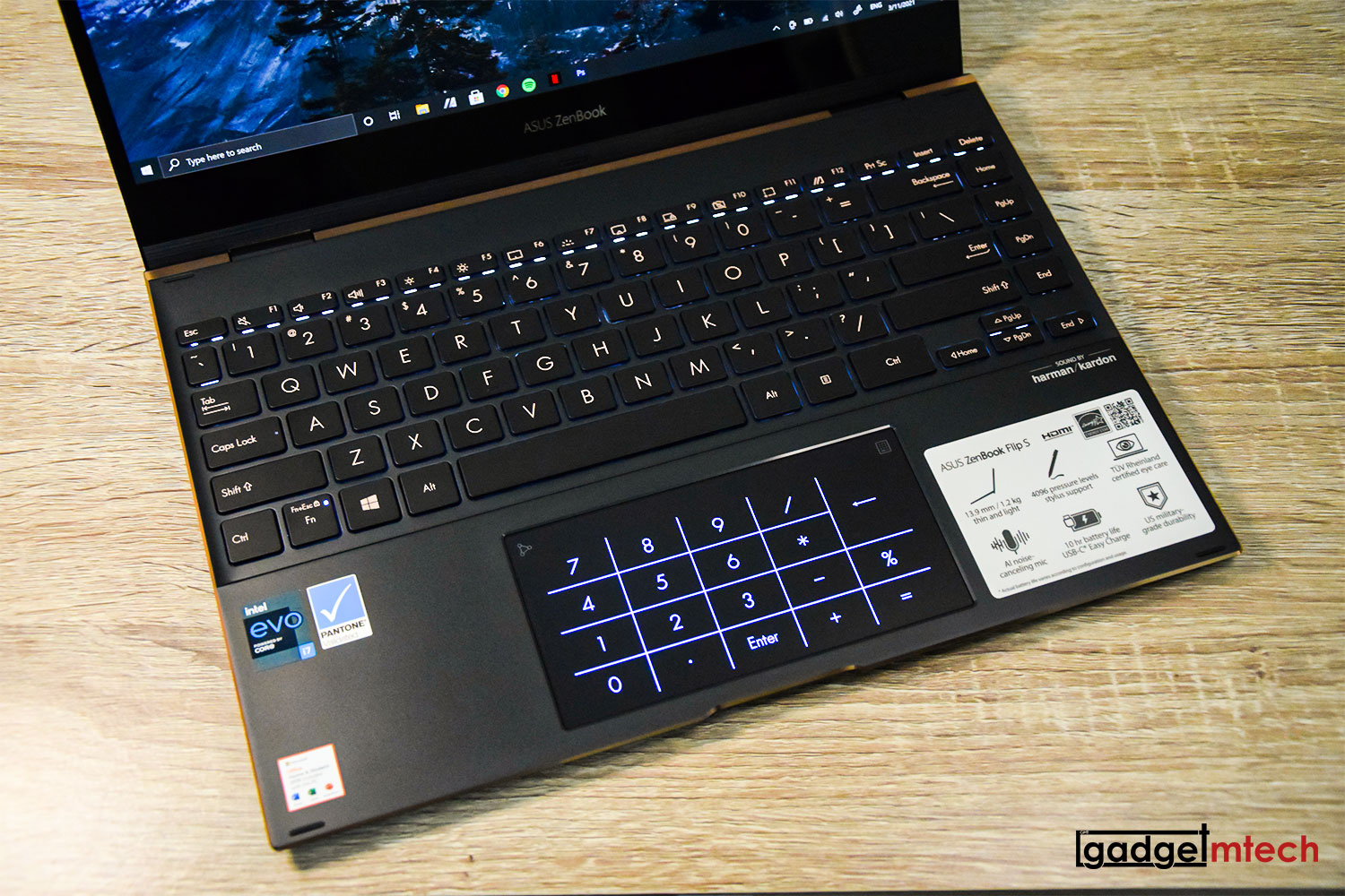 ASUS ZenBook Flip S OLED (UX371) Review_12