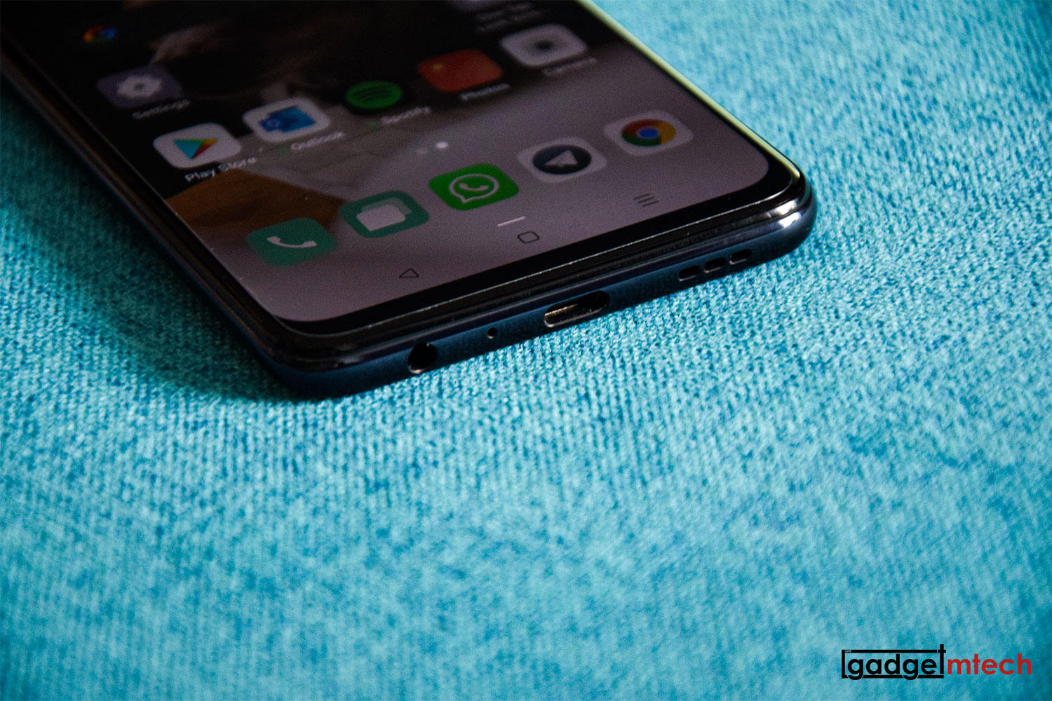 OPPO Reno5 F Review_5