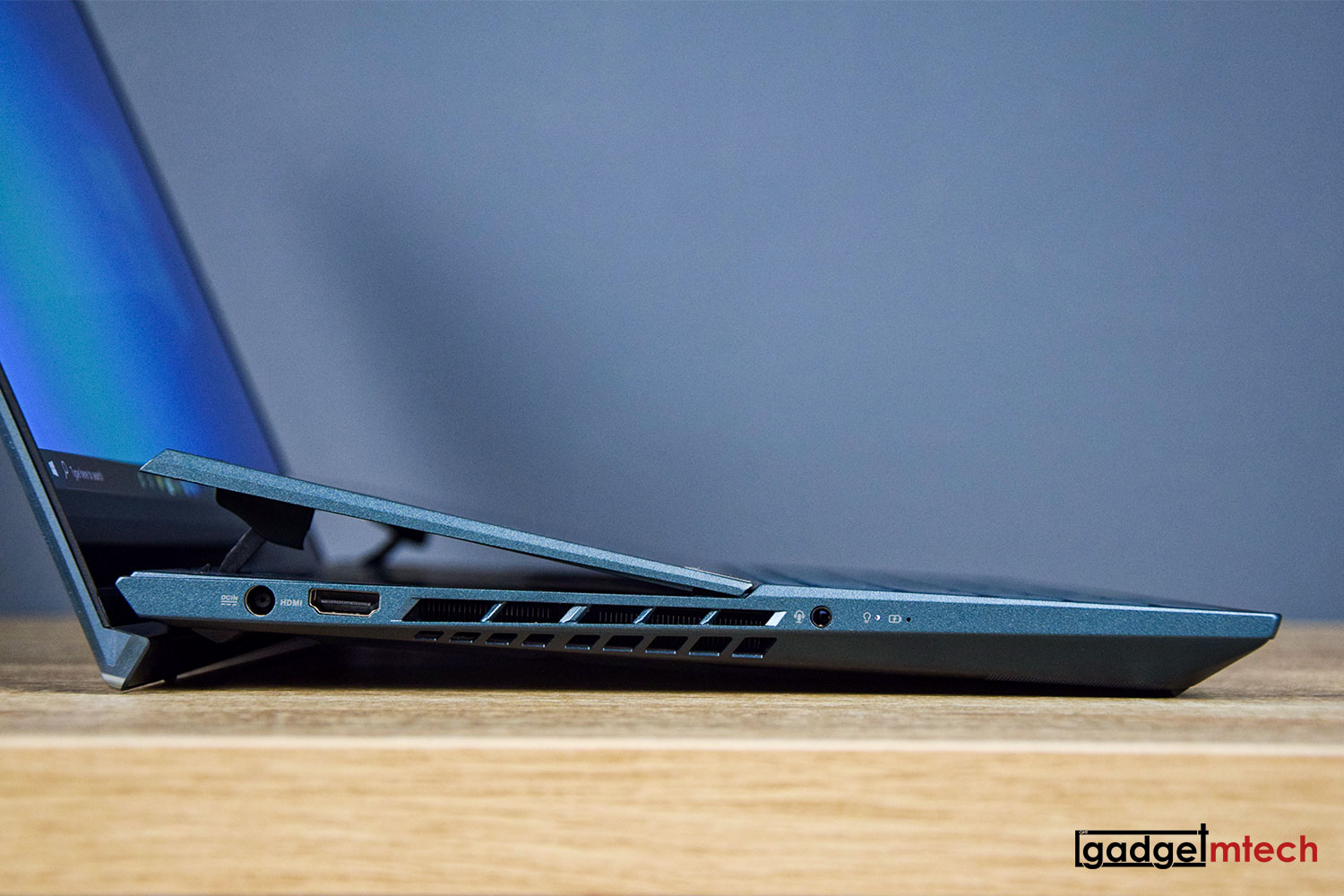 ASUS ZenBook Pro Duo 15 OLED (UX582) Review_4