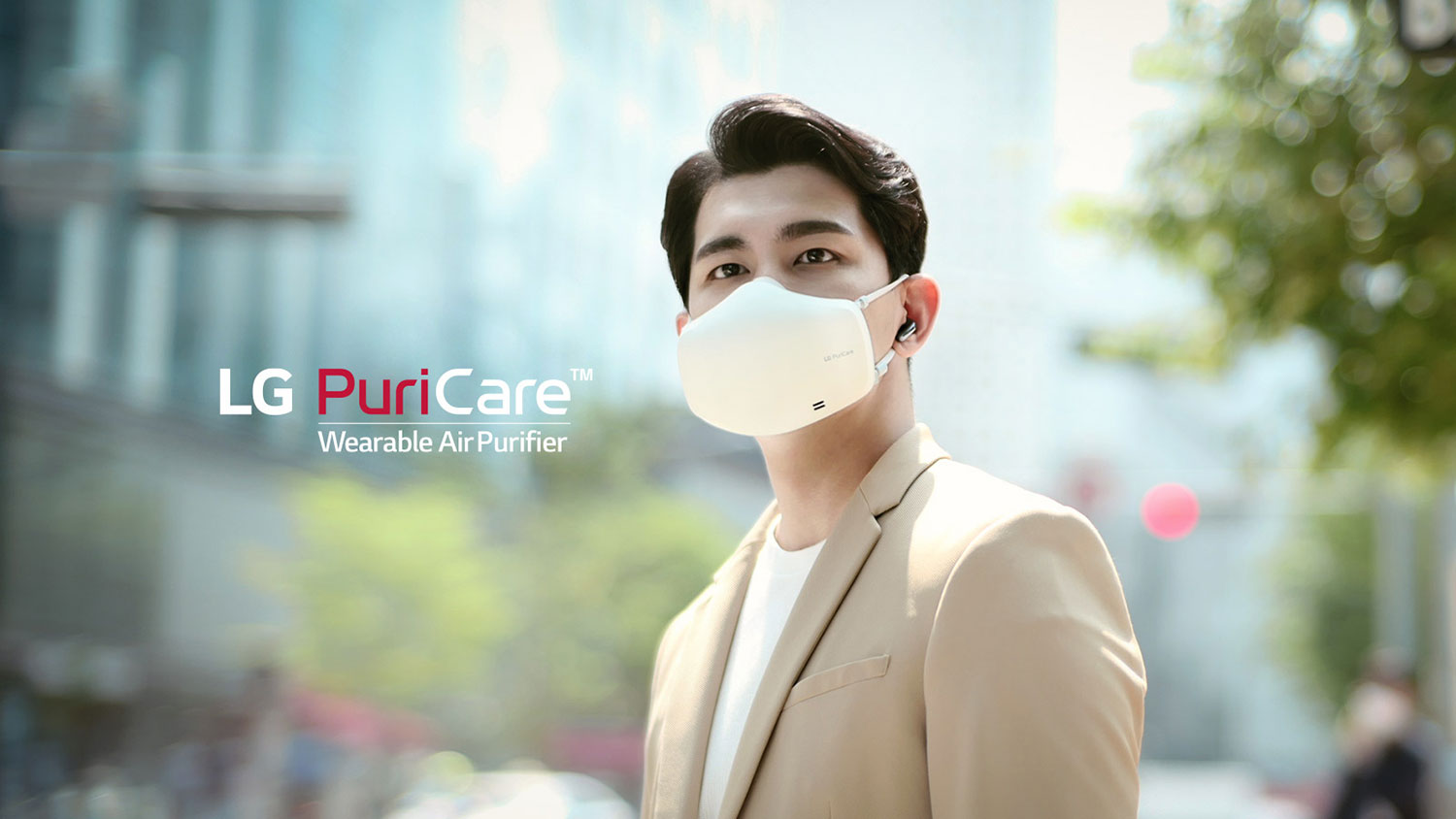 LG PuriCare Wearable Air Purifier Now Available For Pre-Order