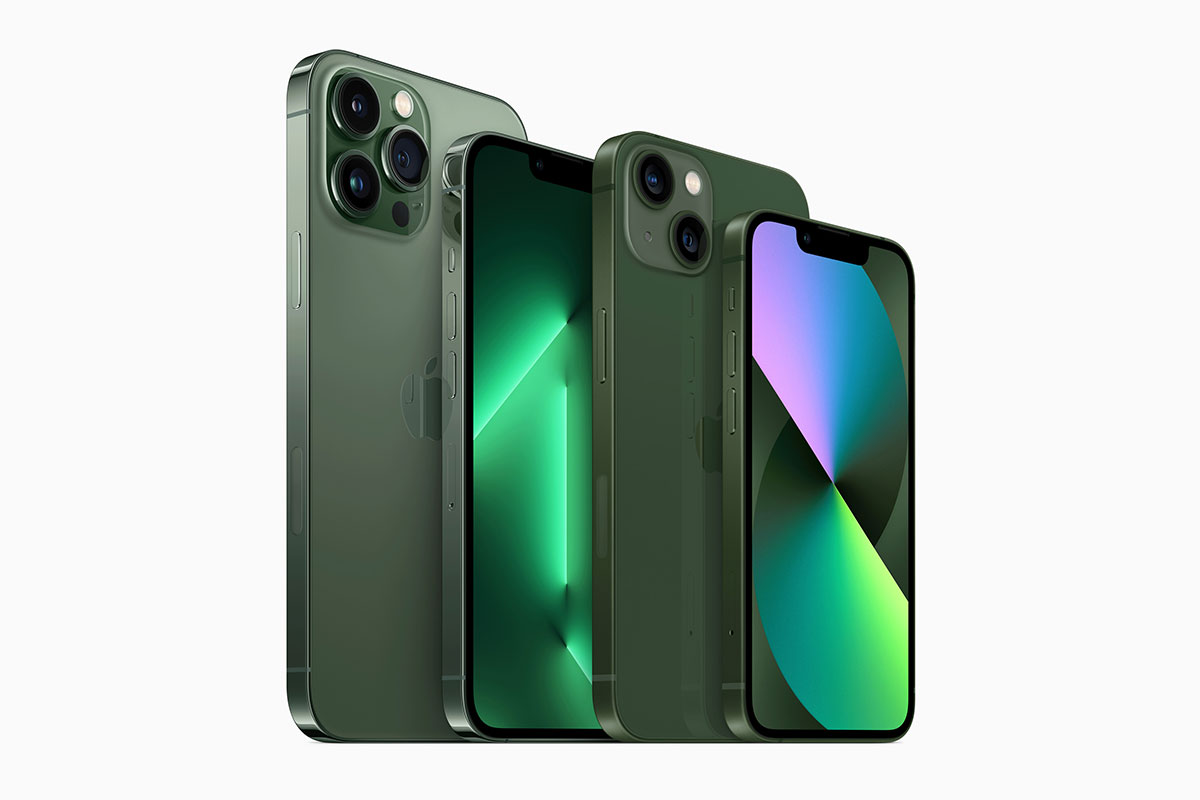 Apple iPhone 13 Lineup in Green