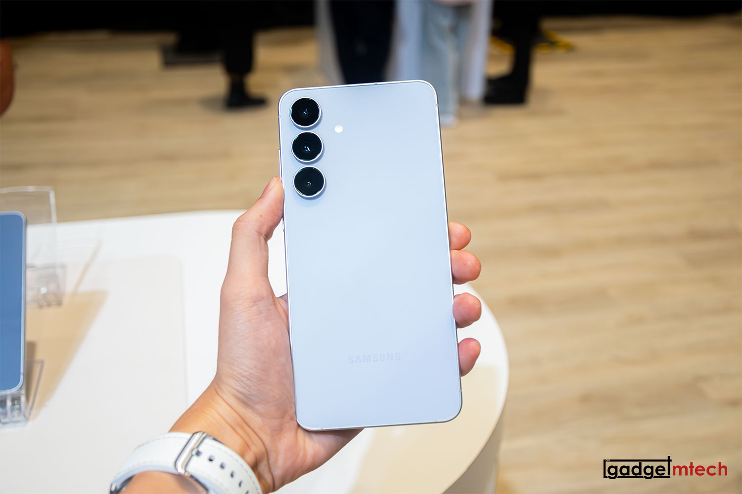 First Look: Samsung Galaxy S25 FE