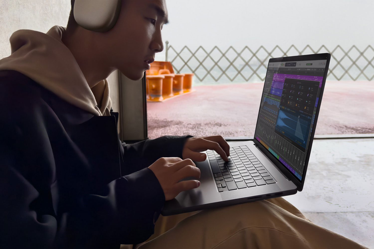 Apple Creator Studio_1