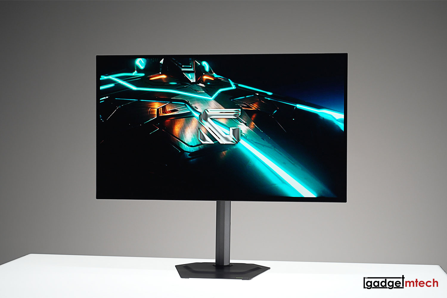GIGABYTE MO27Q28GR OLED Gaming Monitor Review