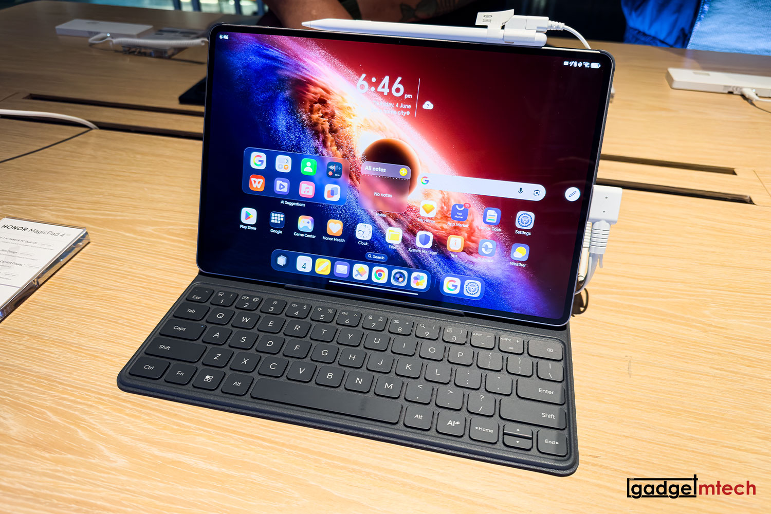HONOR MagicPad 4 Launch_1