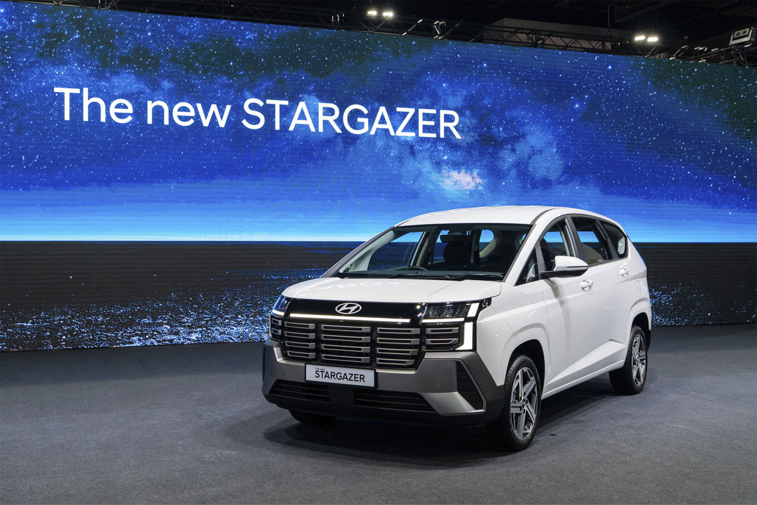 Hyundai STARGAZER Preview_2
