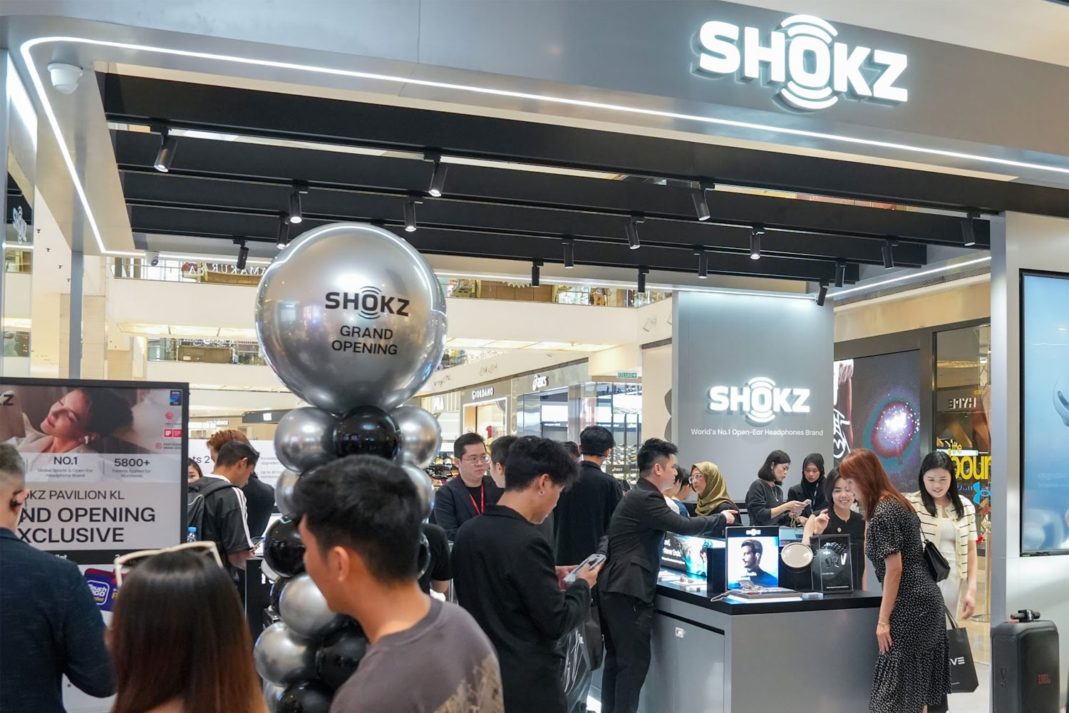 Shokz Pavilion Monostores_2